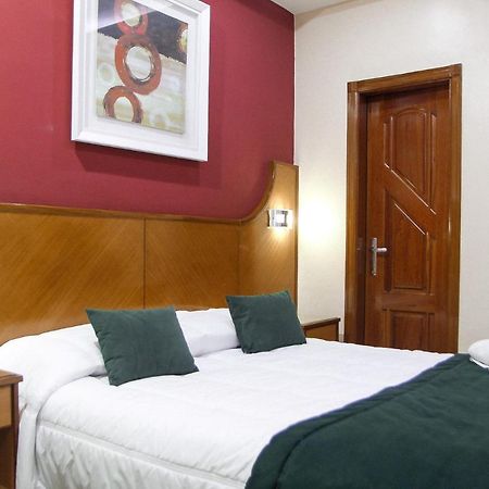 Capri Hotel Дуки ди Кашиас Екстериор снимка