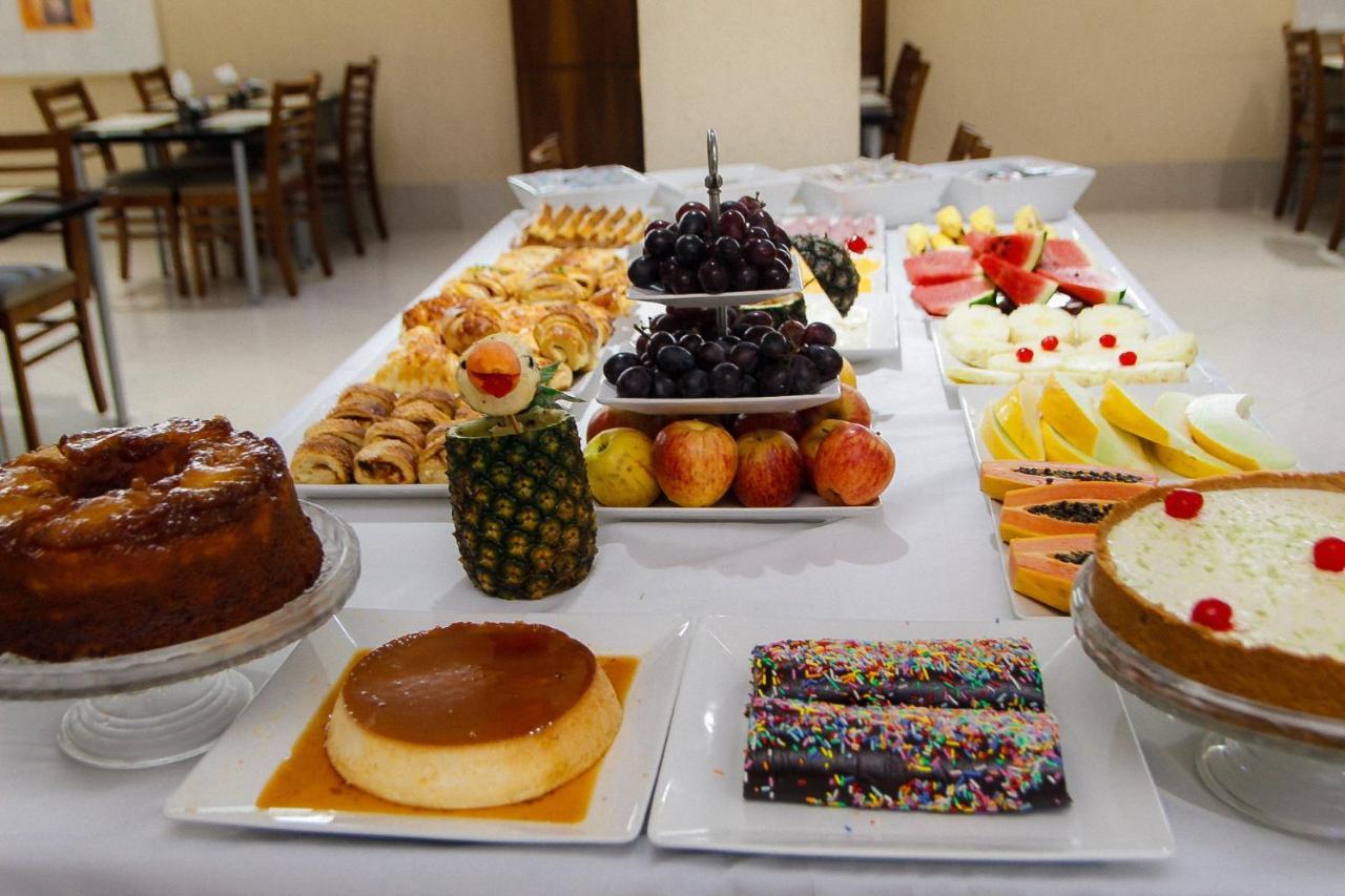 Capri Hotel Дуки ди Кашиас Екстериор снимка