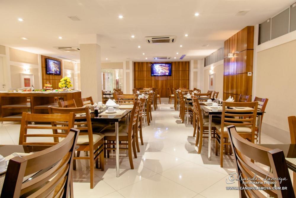 Capri Hotel Дуки ди Кашиас Екстериор снимка
